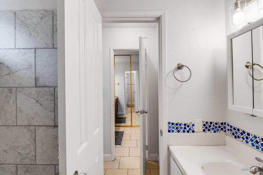 Property photo 40
