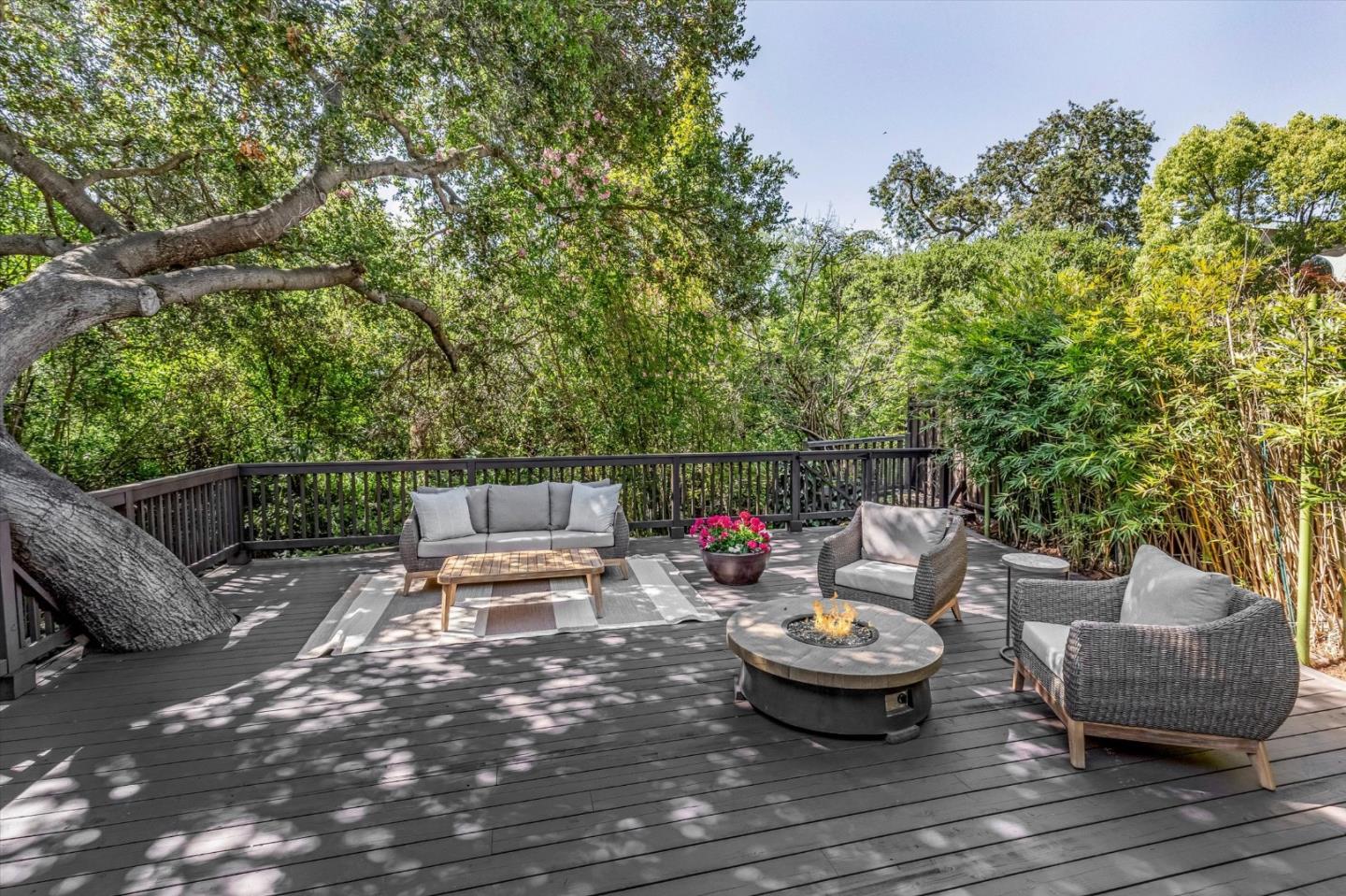 Property photo 38