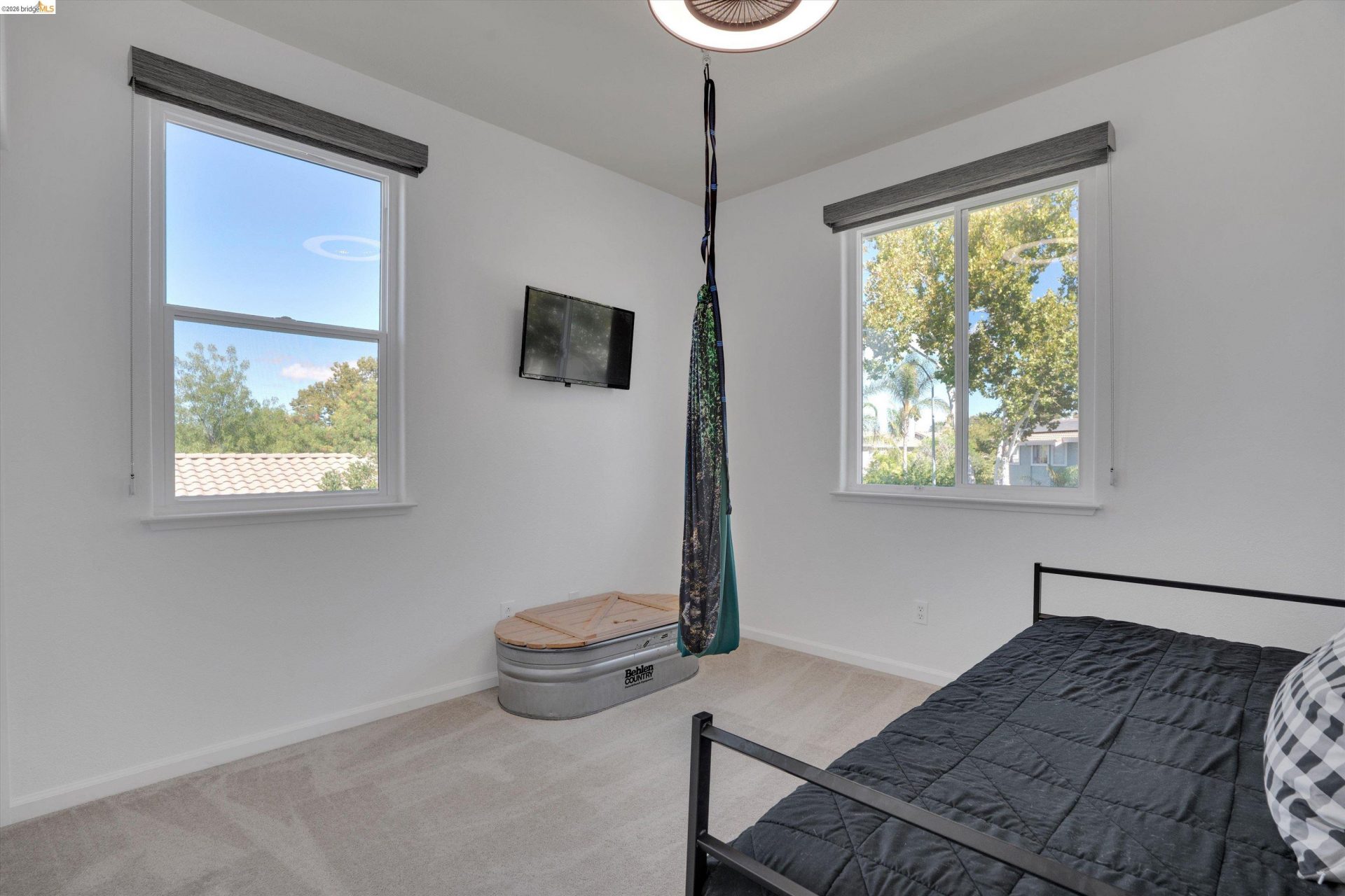 Property photo 28