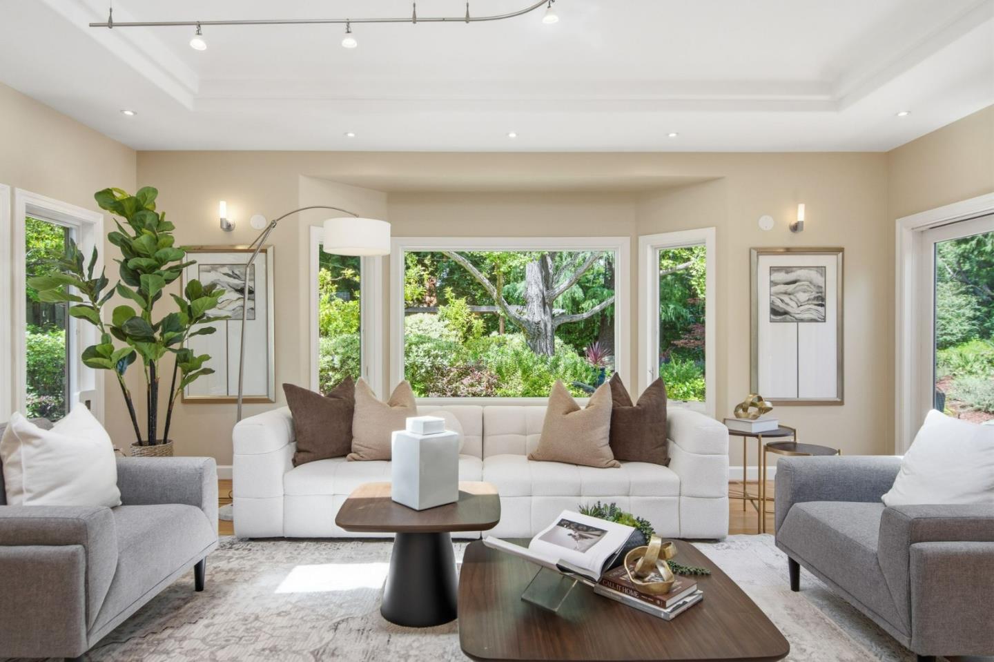 Property photo 44