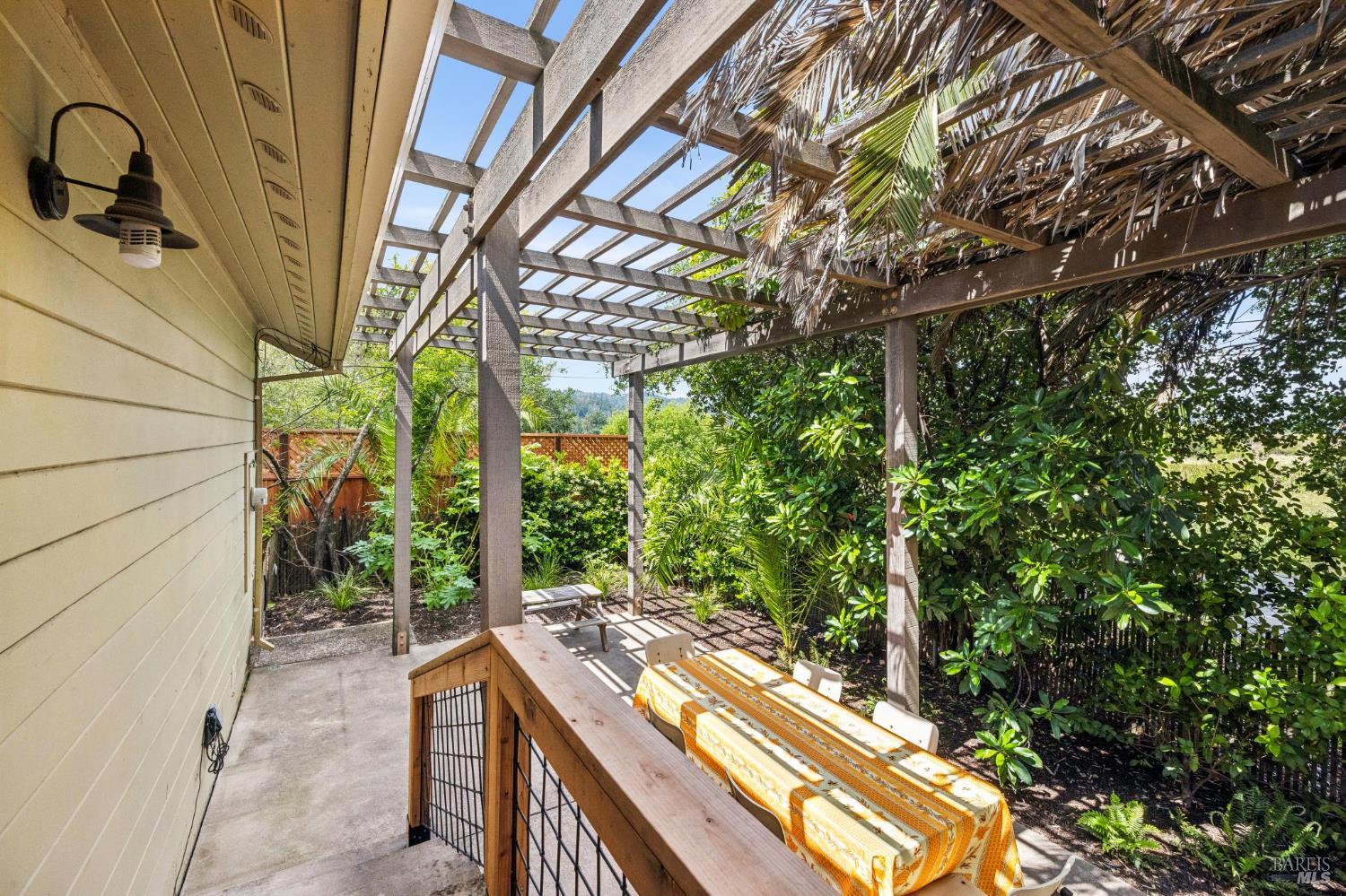 Property photo 44