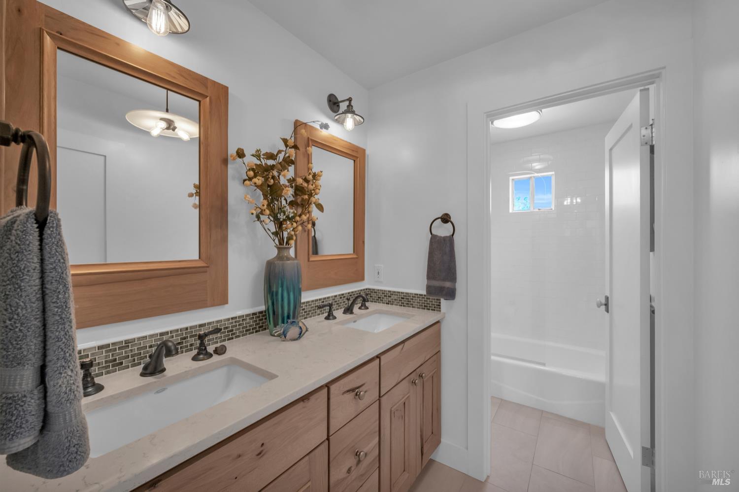 Property photo 50