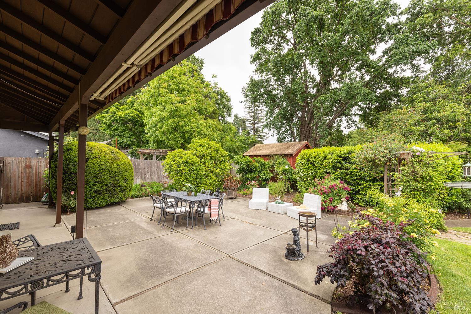 Property photo 35