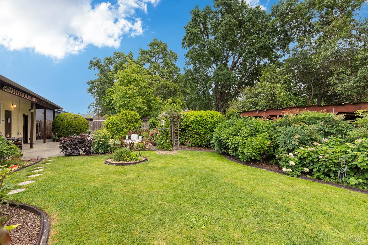 Property photo 40