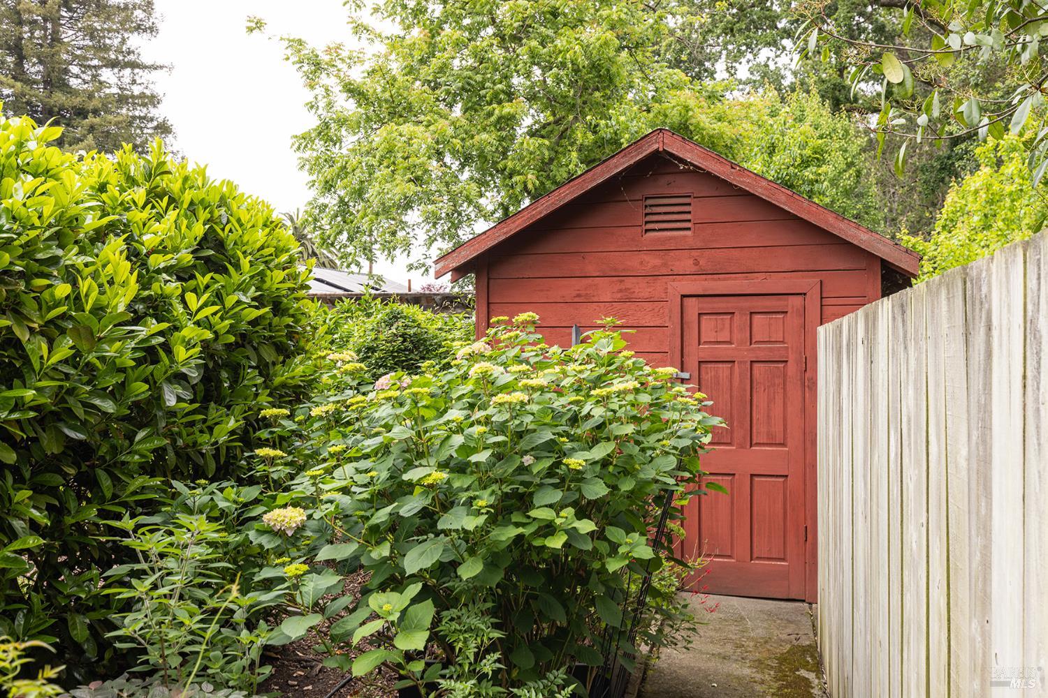 Property photo 43