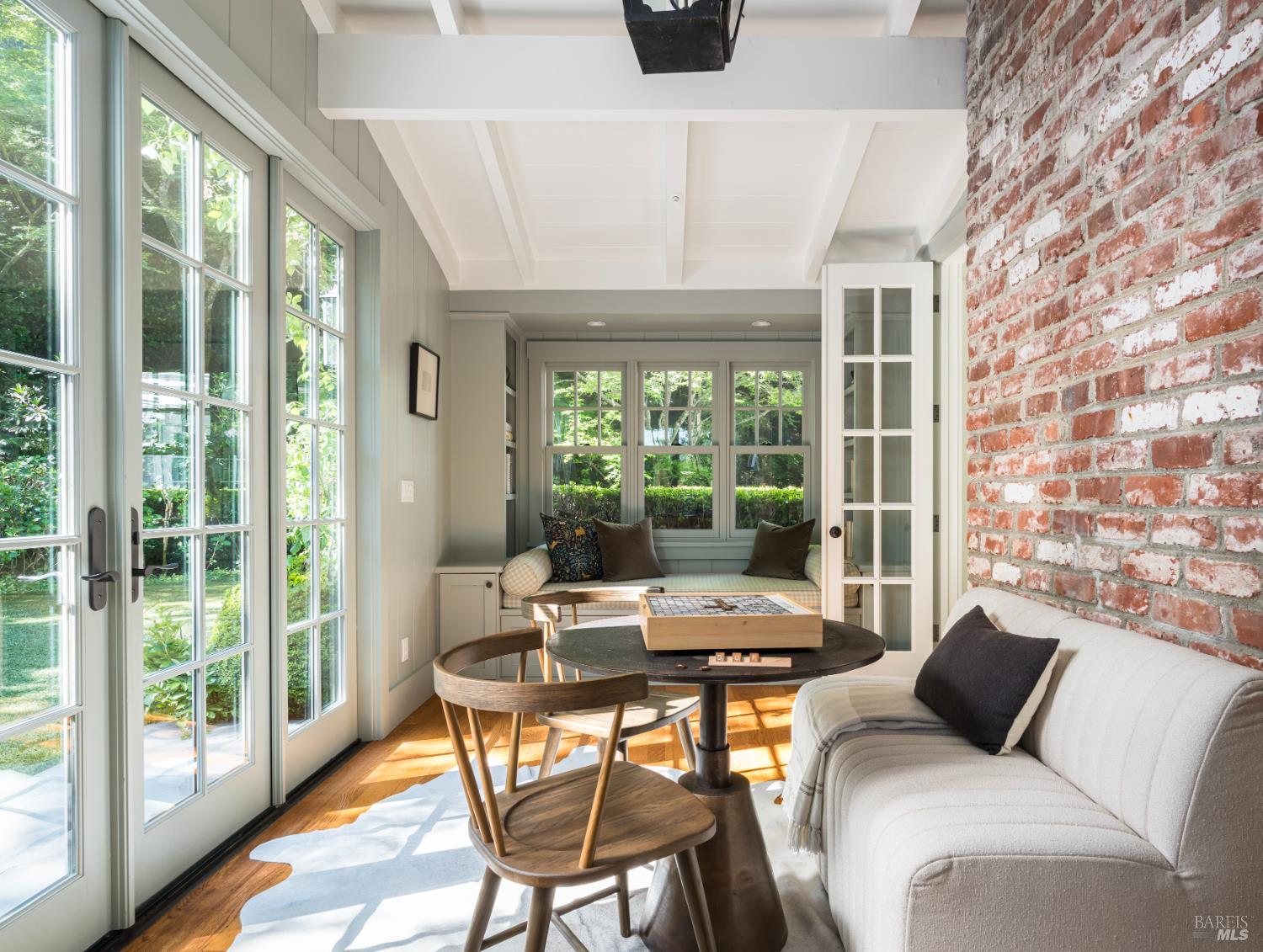 Property photo 37