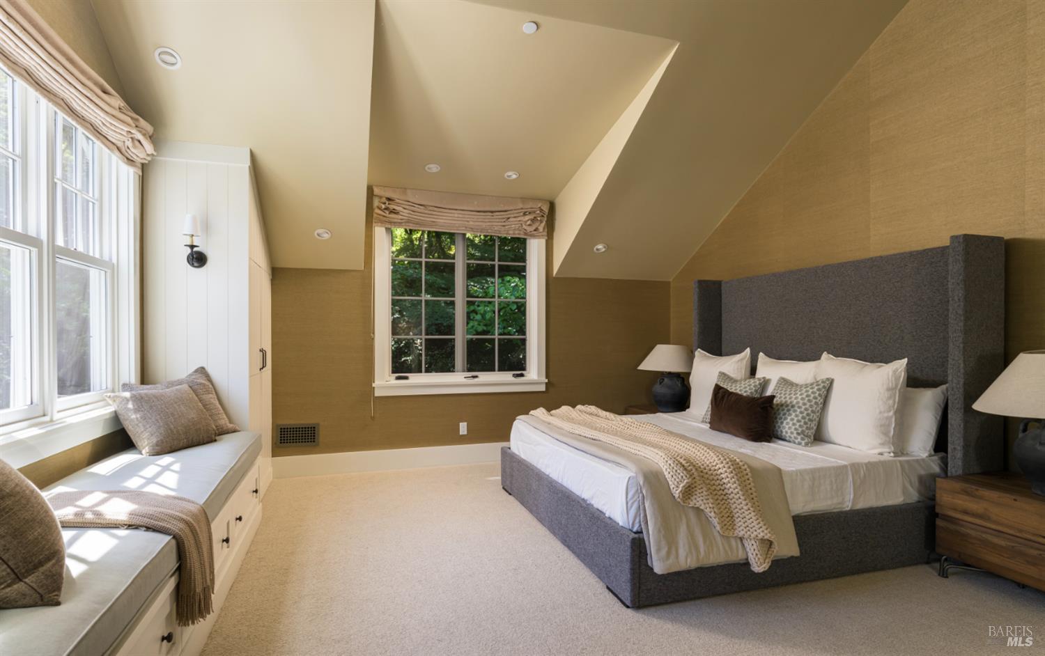Property photo 40