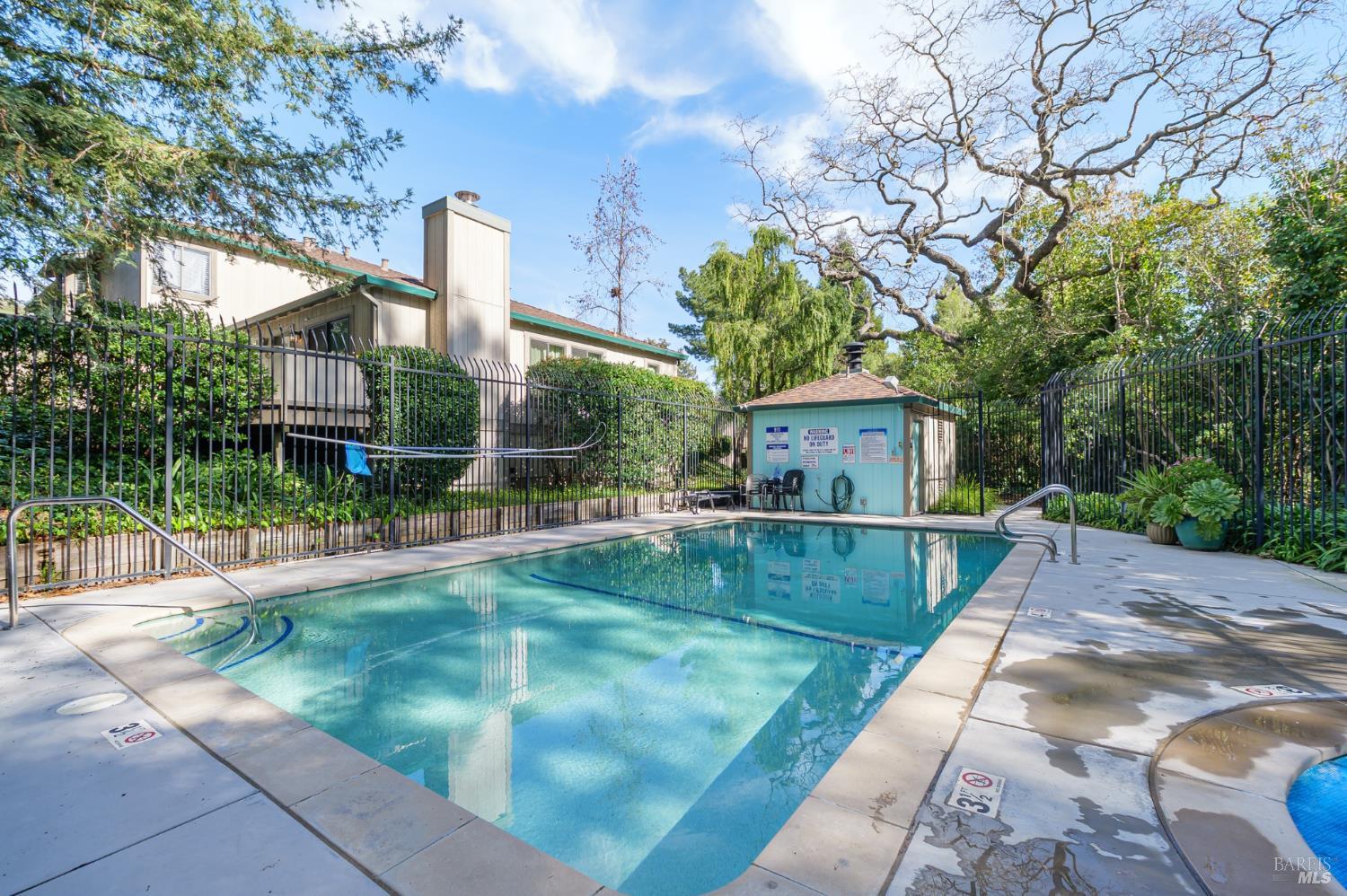 Property photo 31