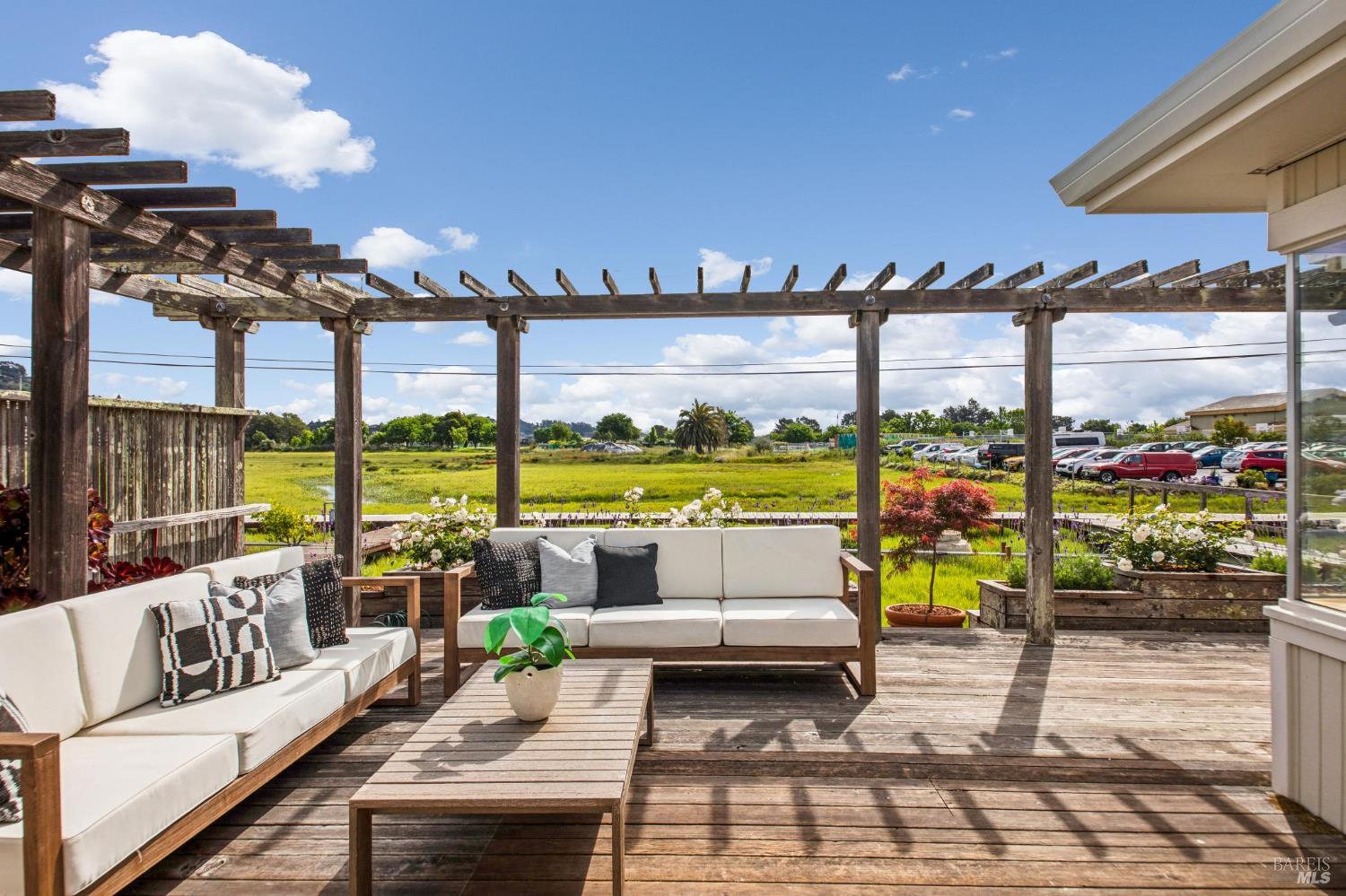 Property photo 44