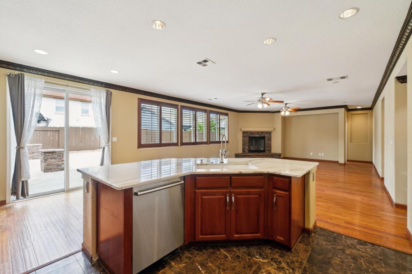 Property photo 42