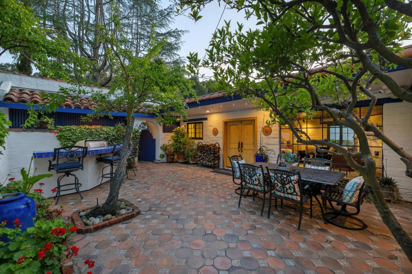 Property photo 16