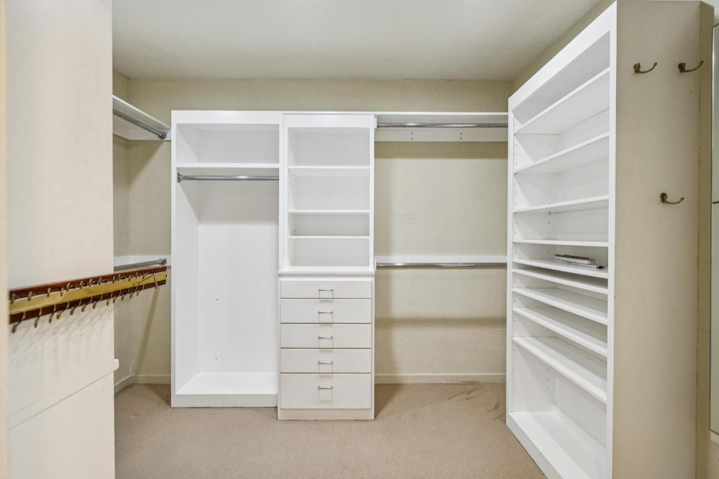 Property photo 50