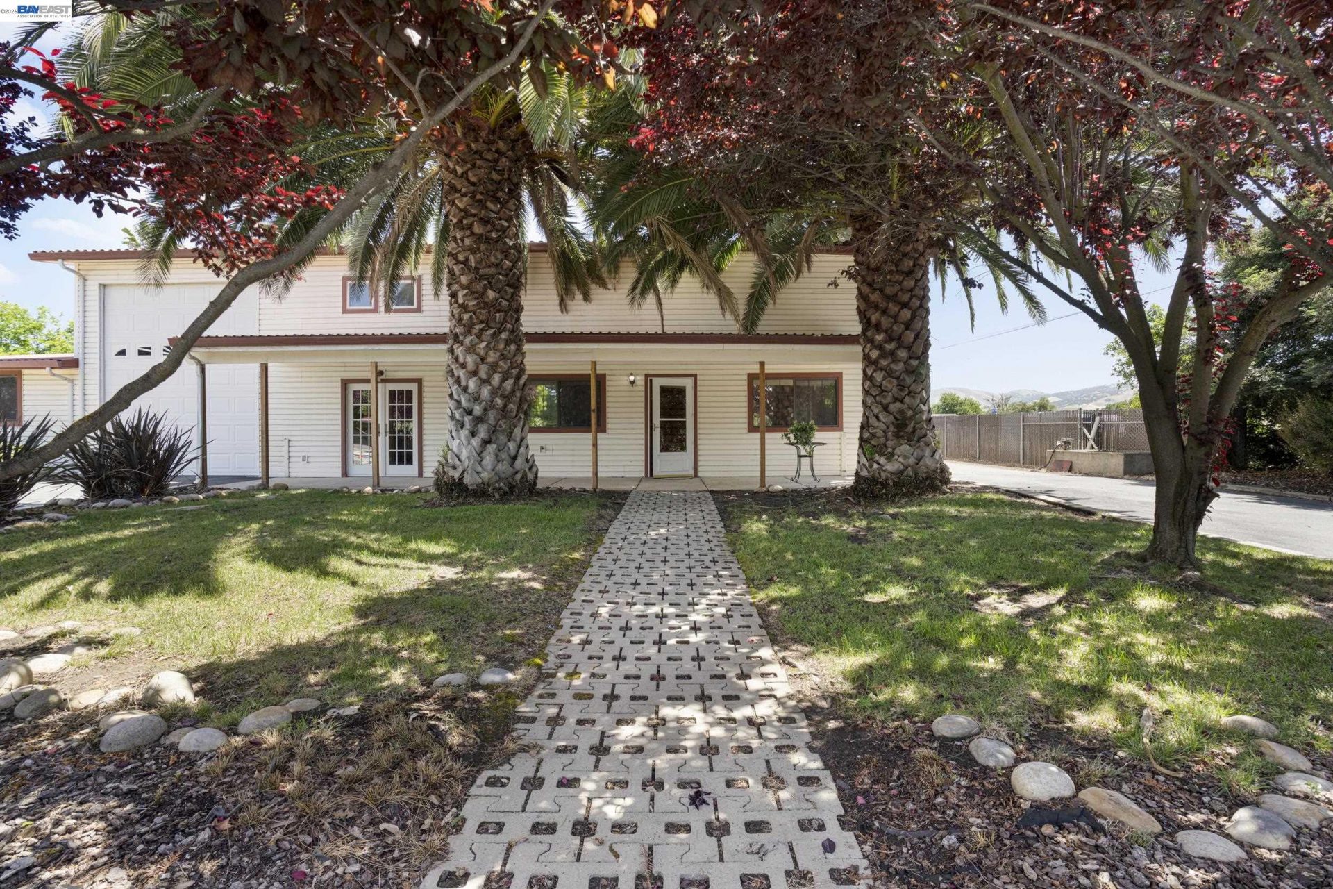 Property photo 40