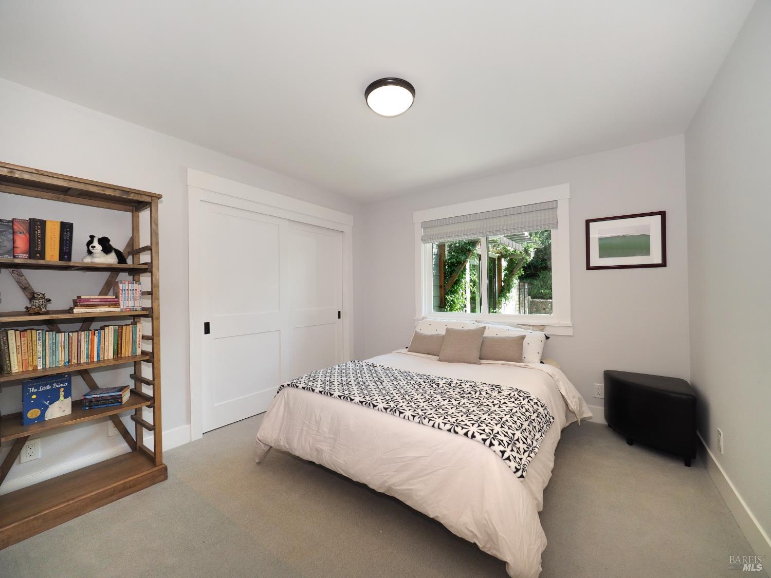 Property photo 36