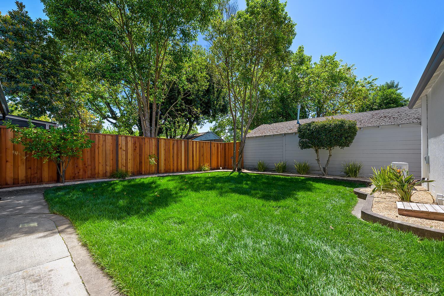 Property photo 42