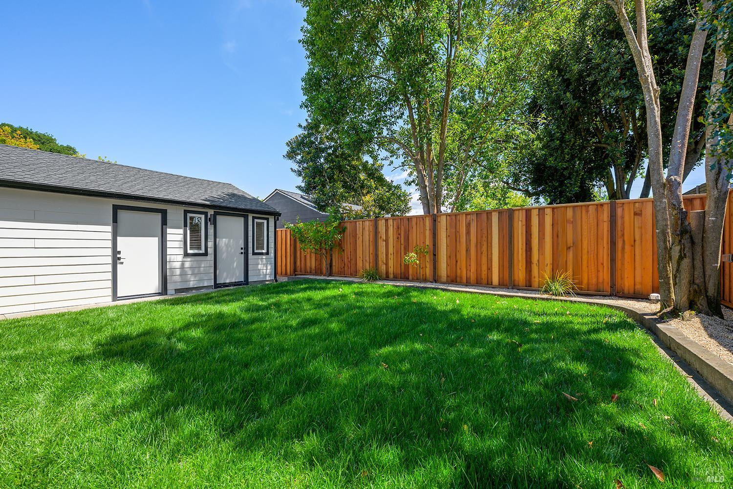 Property photo 44