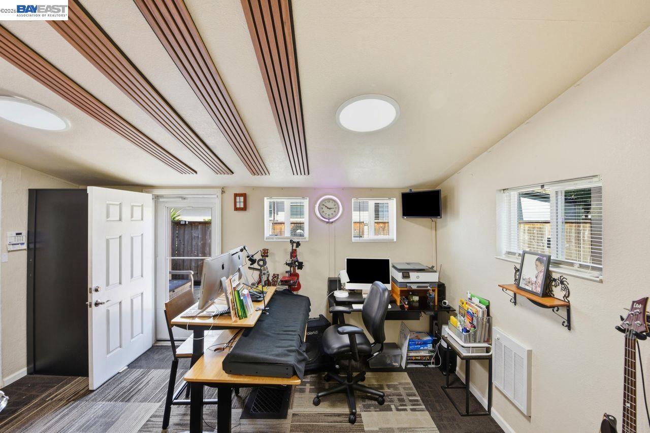 Property photo 34