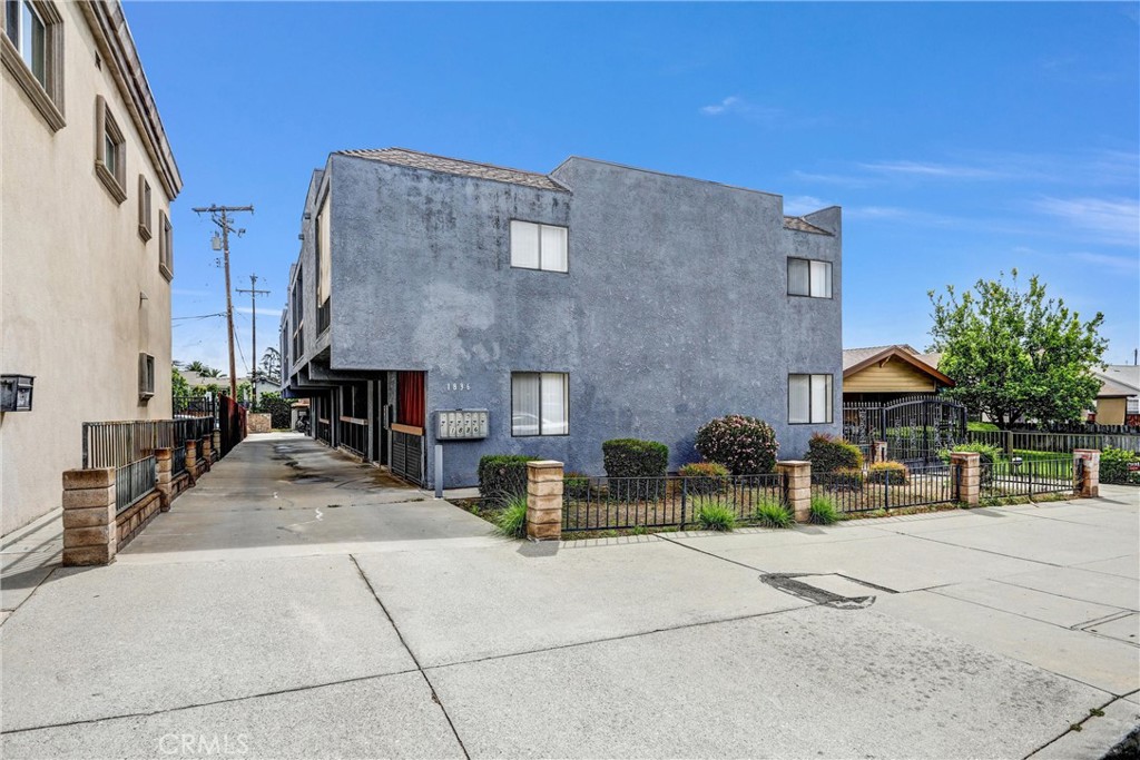 Property photo 32