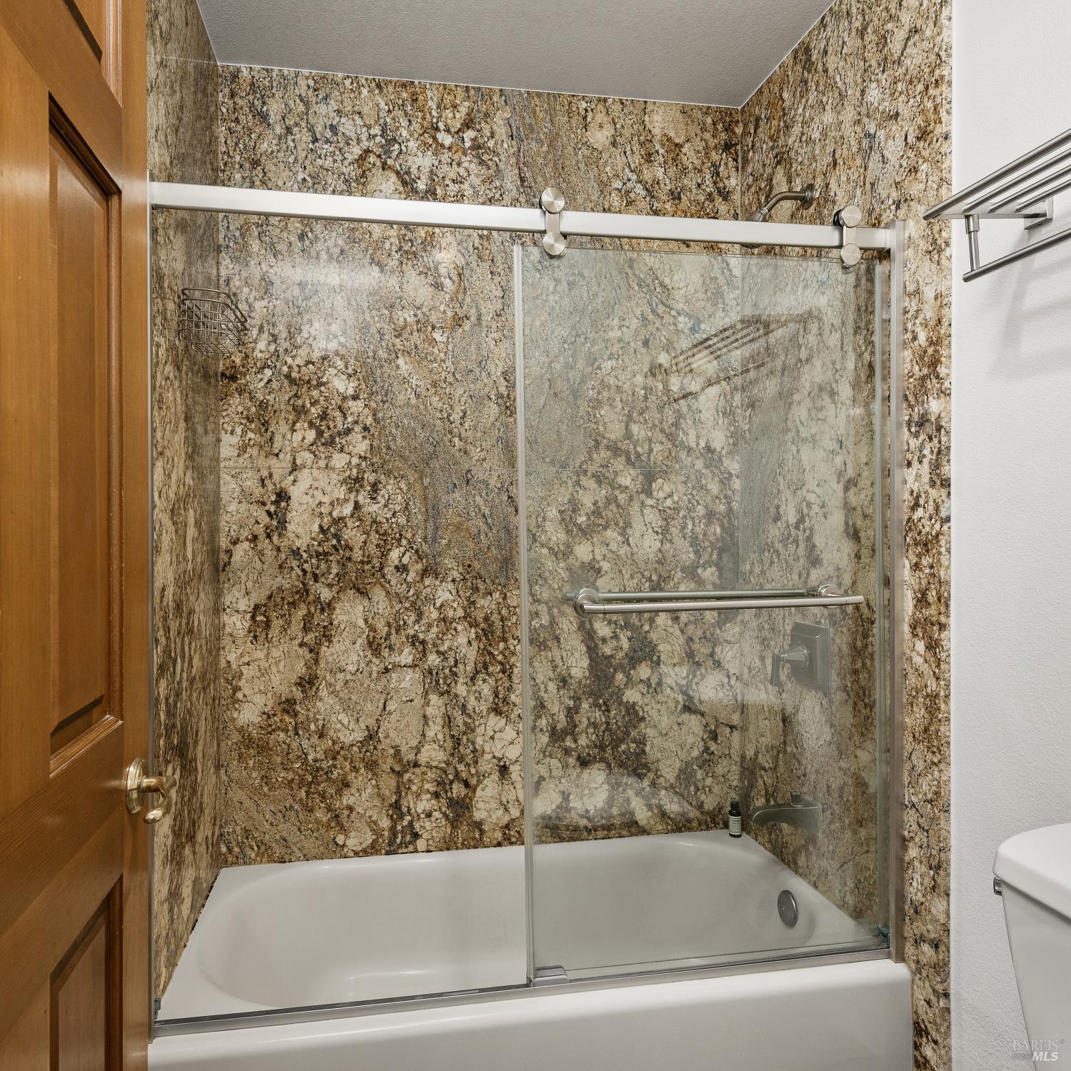 Property photo 28