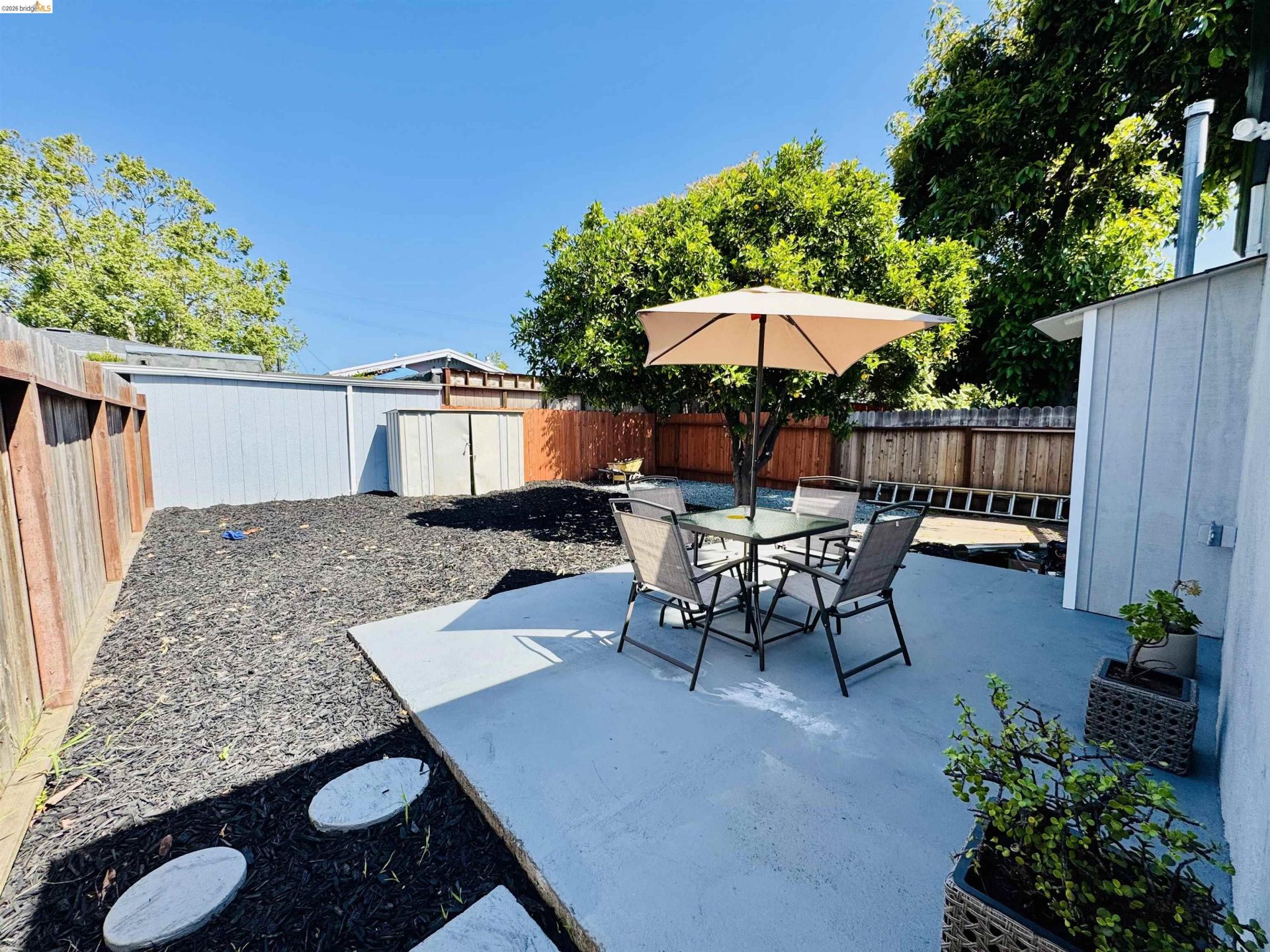 Property photo 33