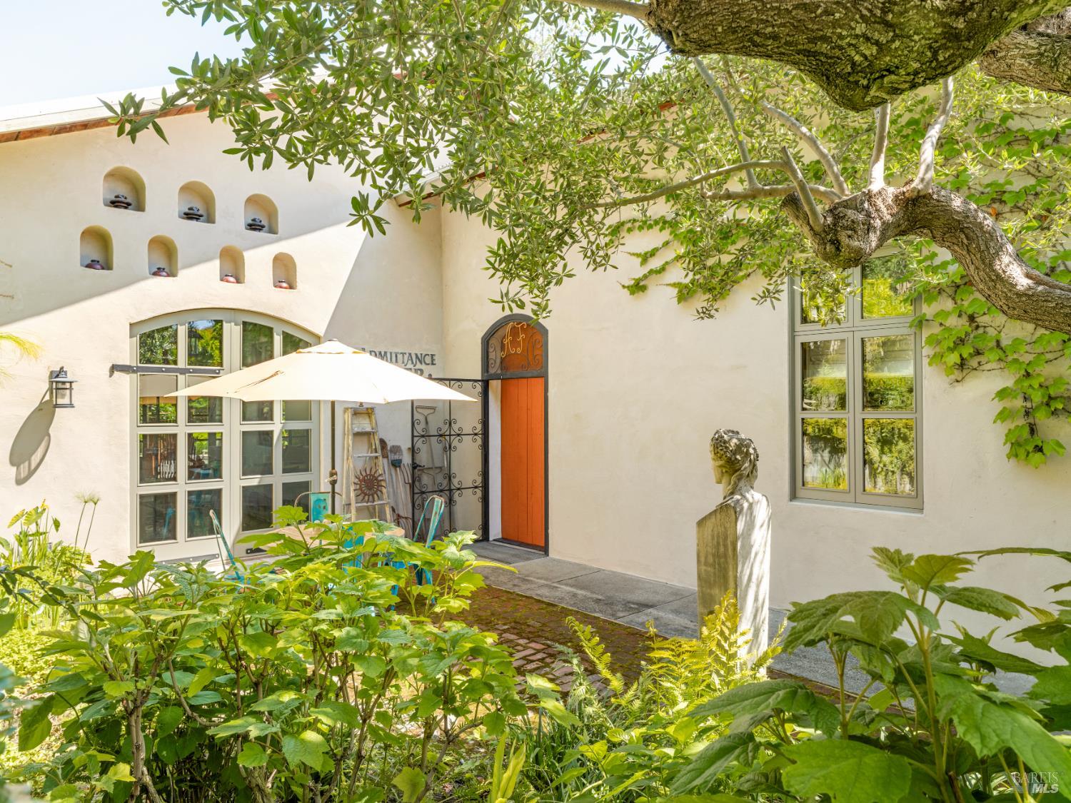 Property photo 11