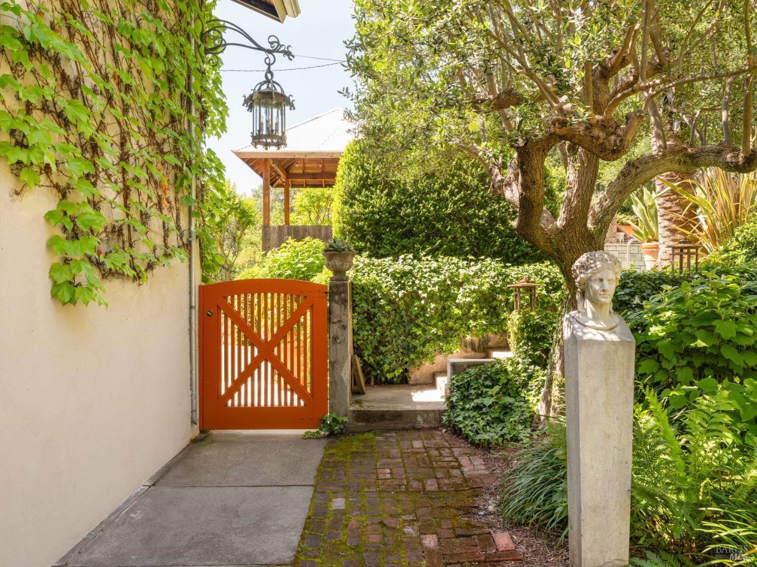 Property photo 41