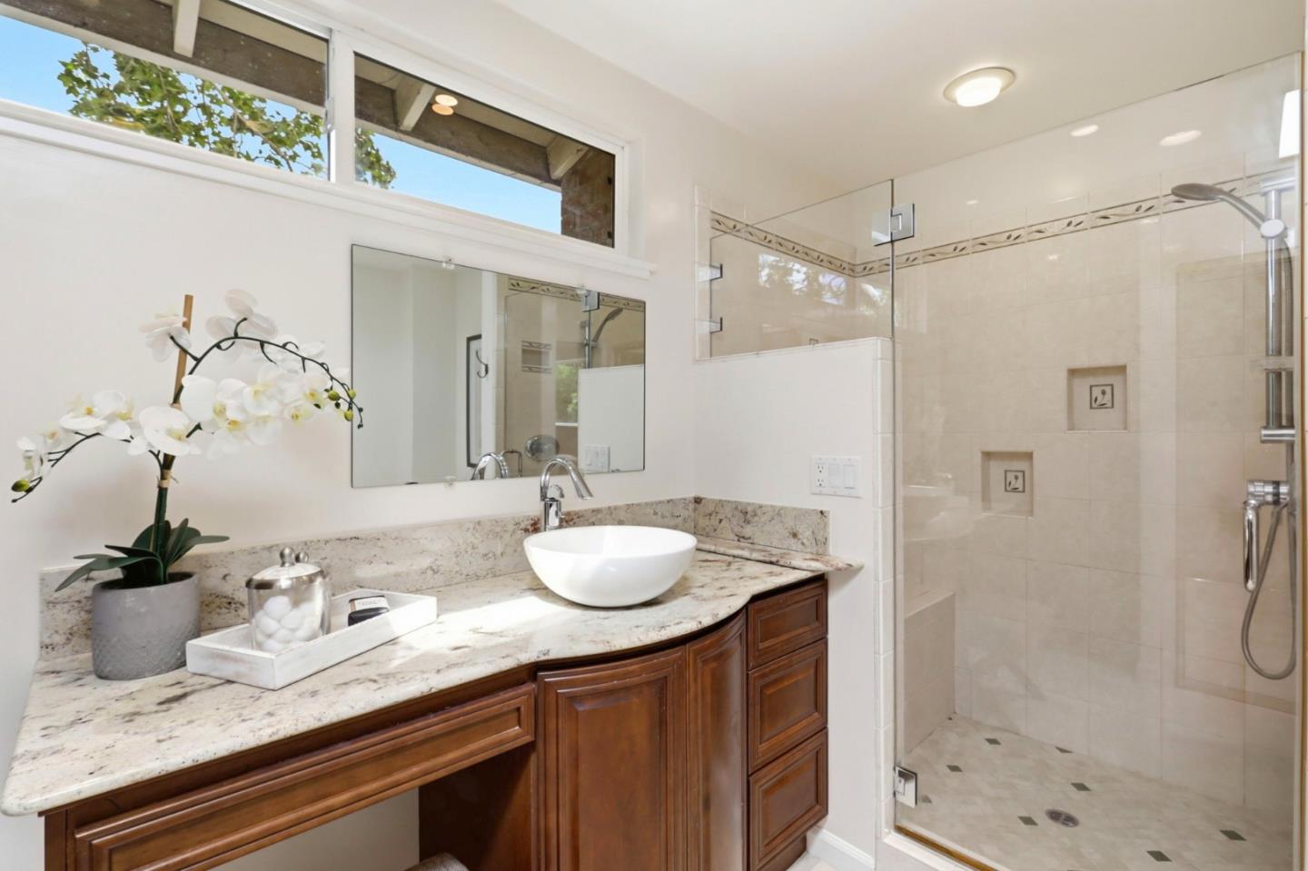 Property photo 50