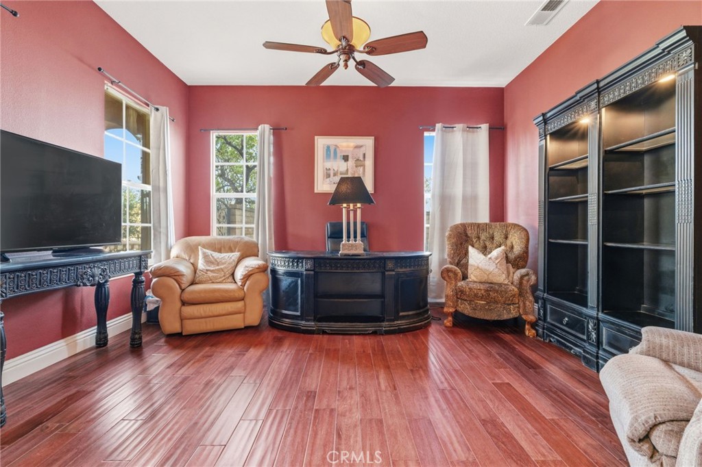 Property photo 16