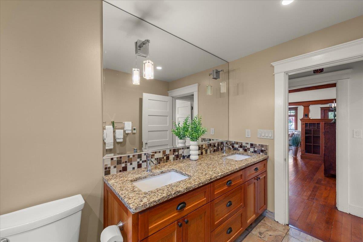 Property photo 25