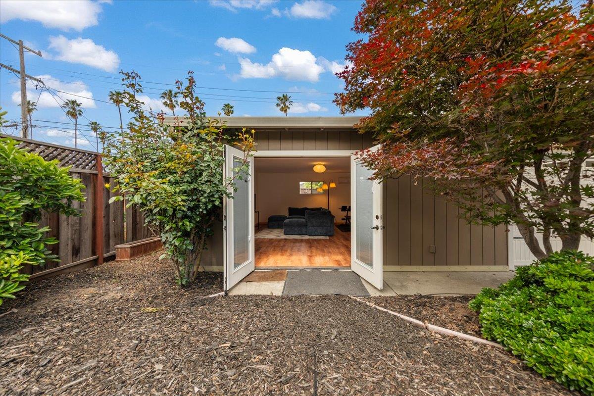 Property photo 38