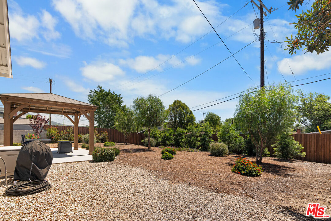 Property photo 25