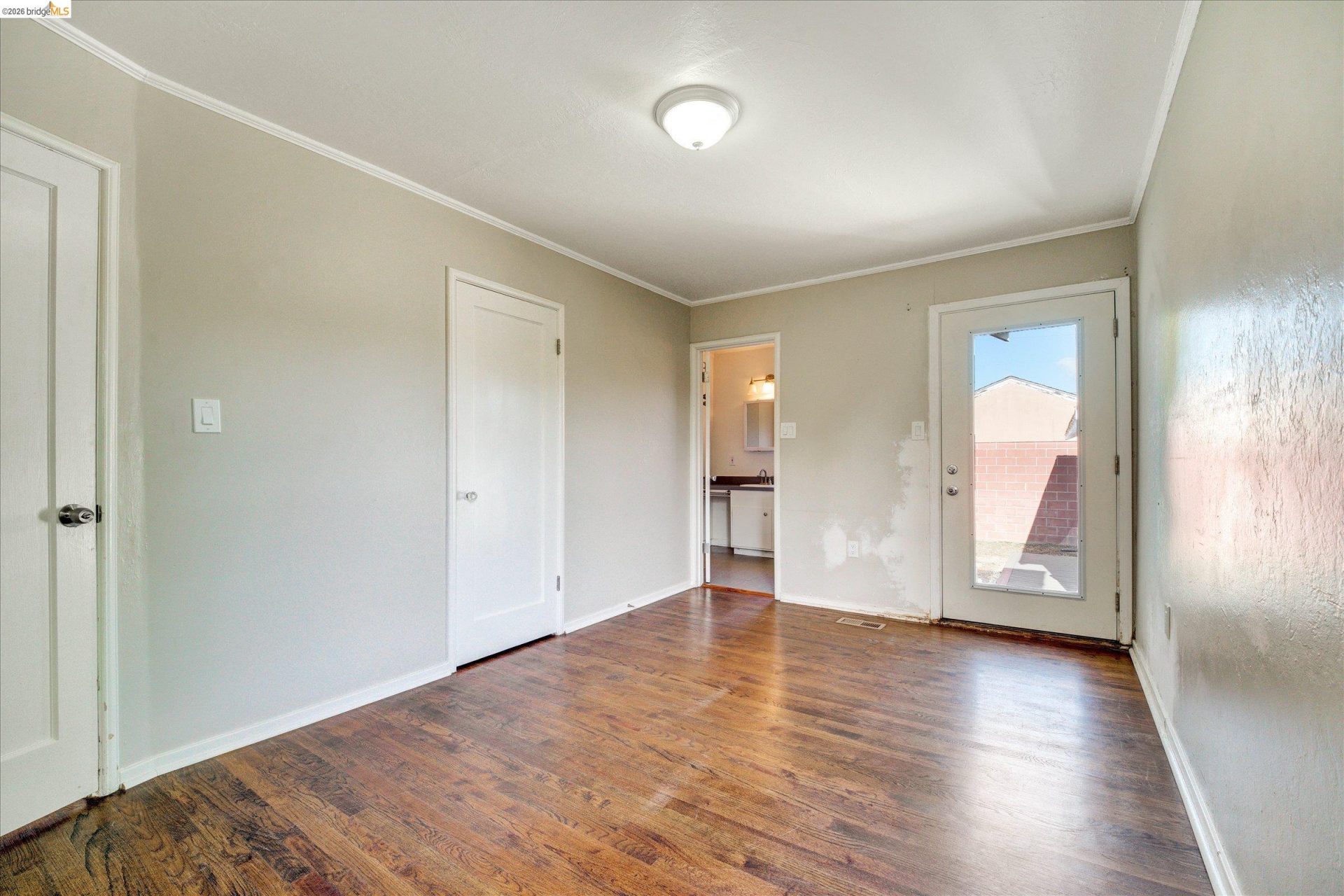 Property photo 33