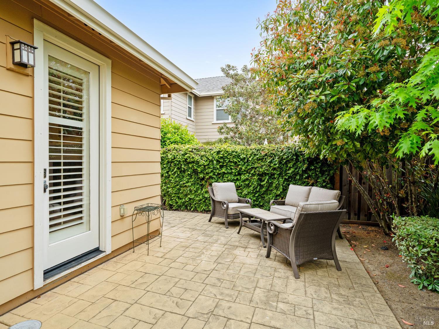 Property photo 37