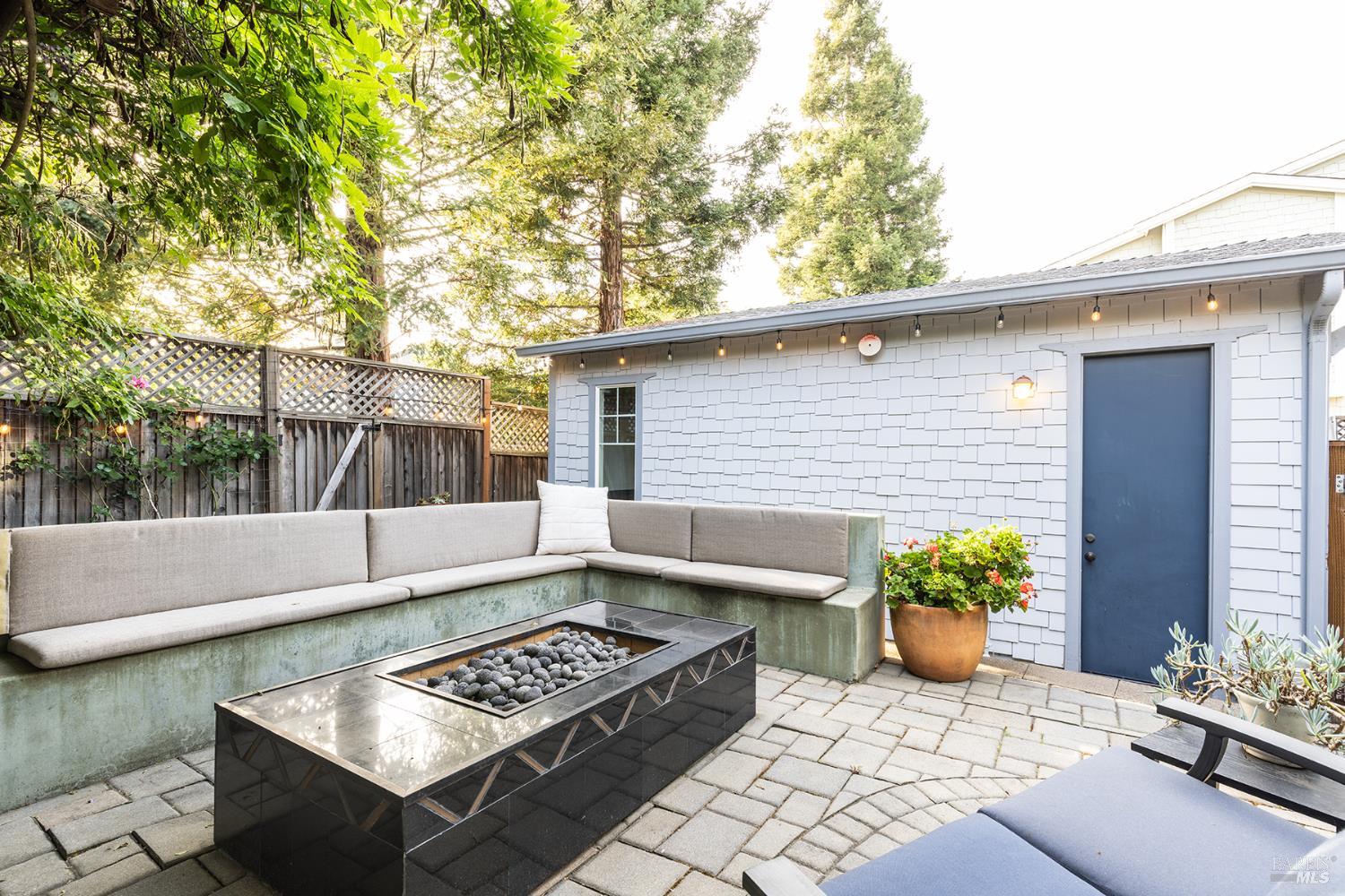 Property photo 31