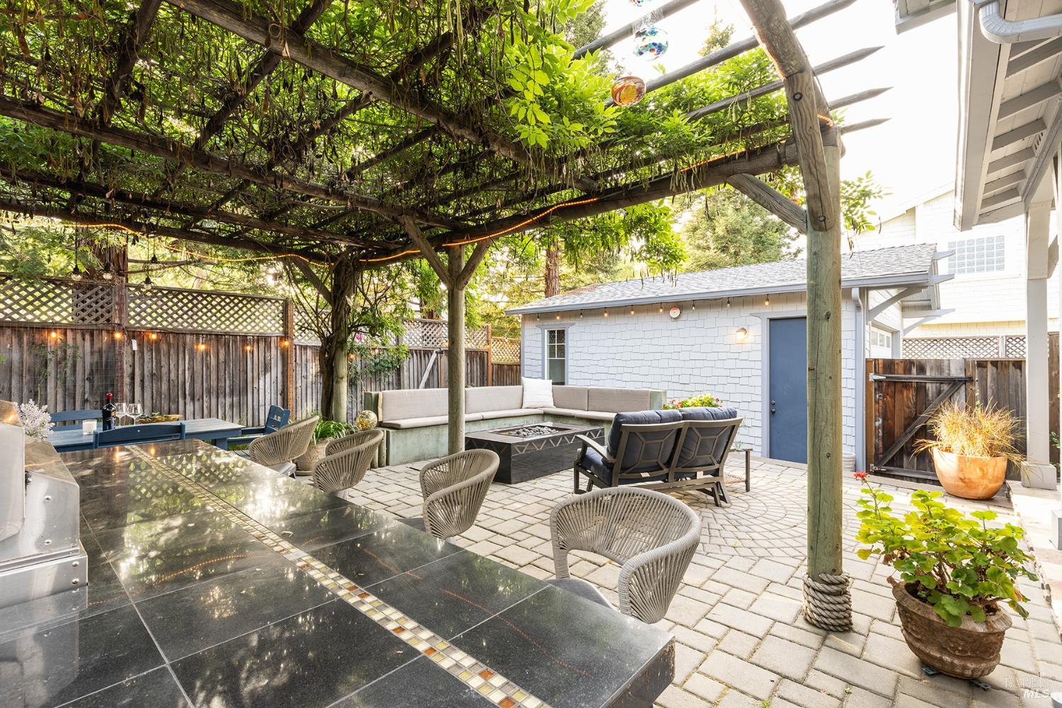 Property photo 32