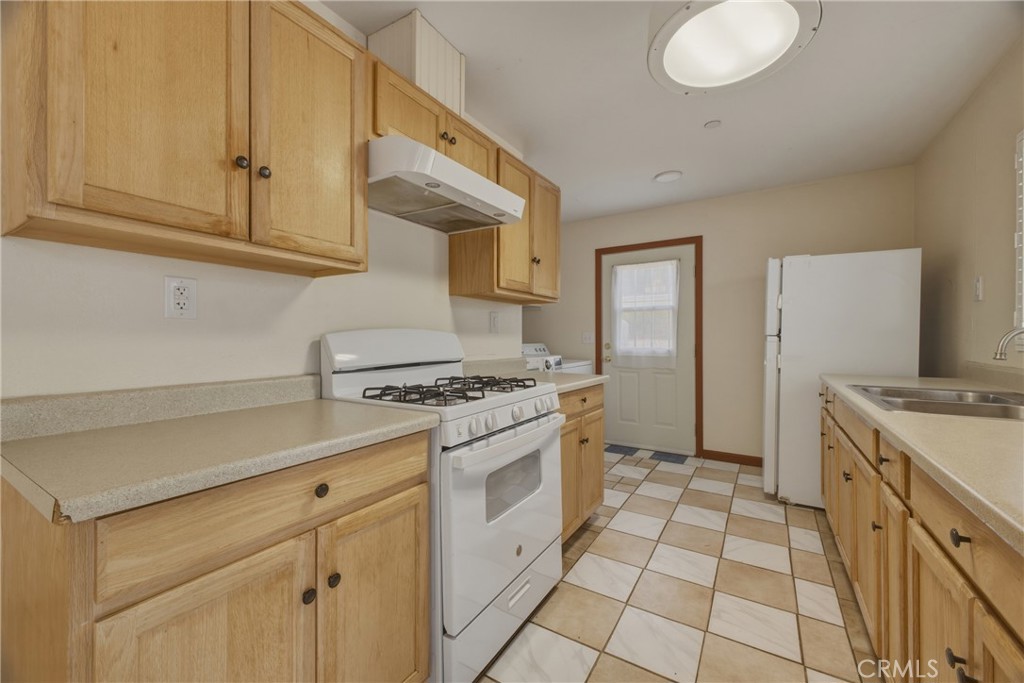 Property photo 33