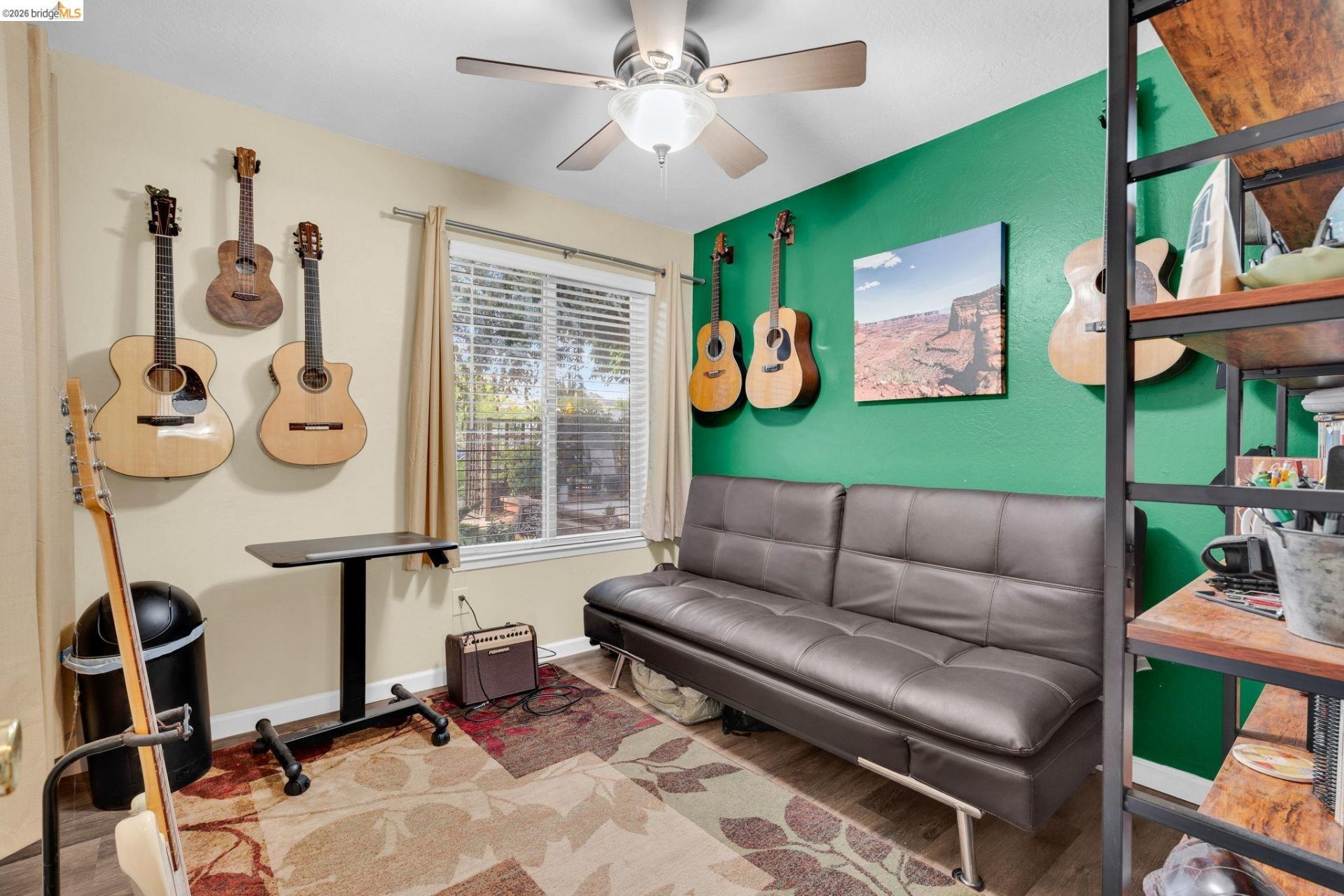 Property photo 25