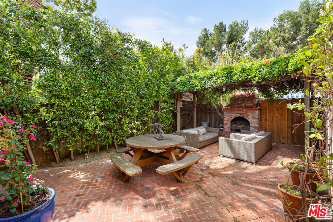 Property photo 22