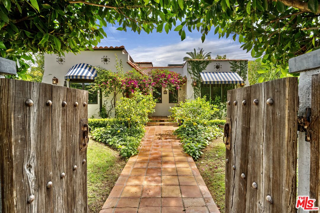 Property photo 34