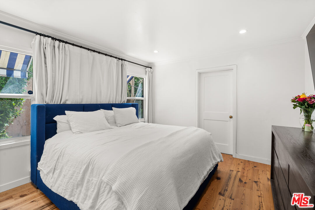Property photo 44