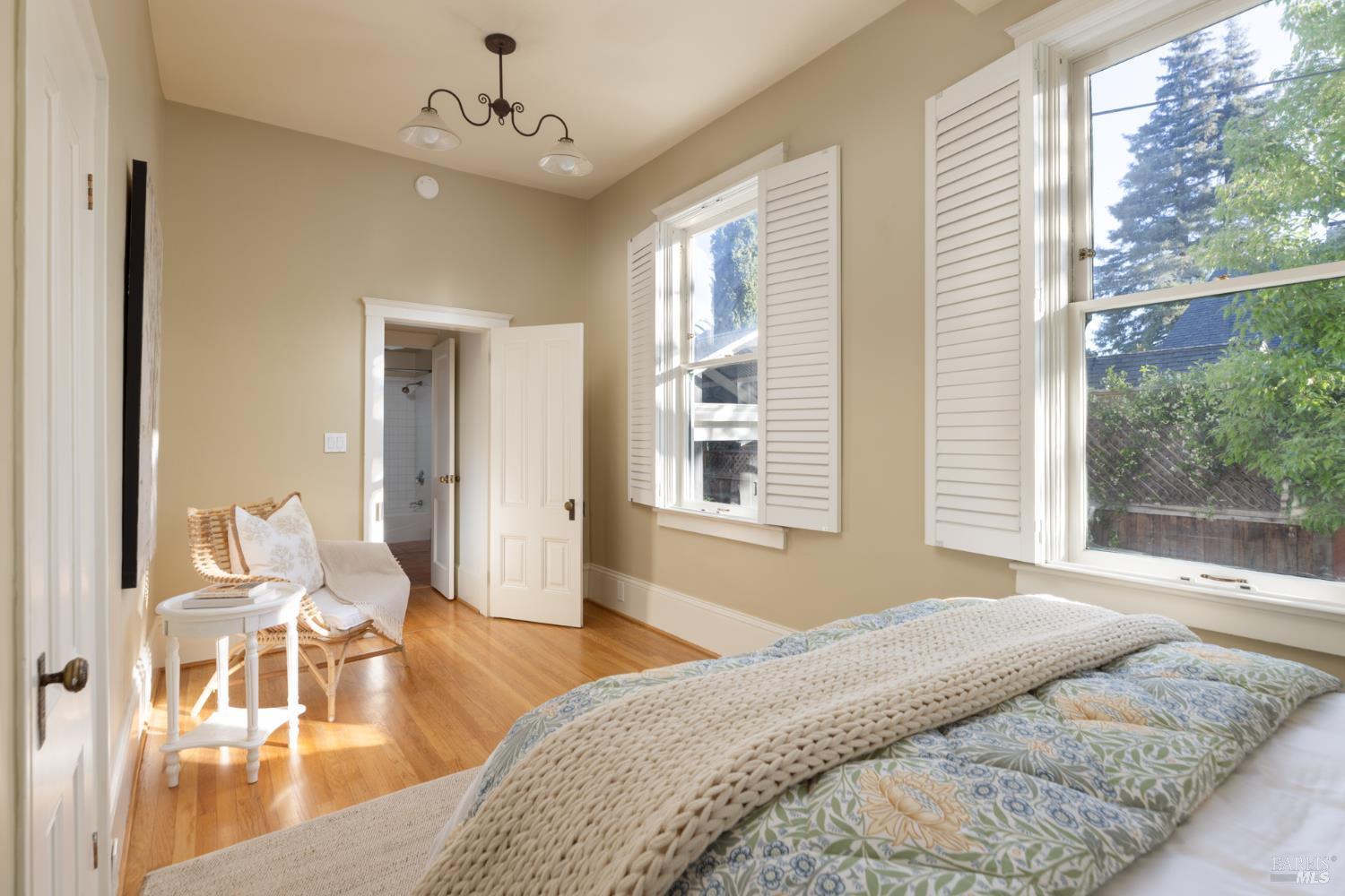 Property photo 32
