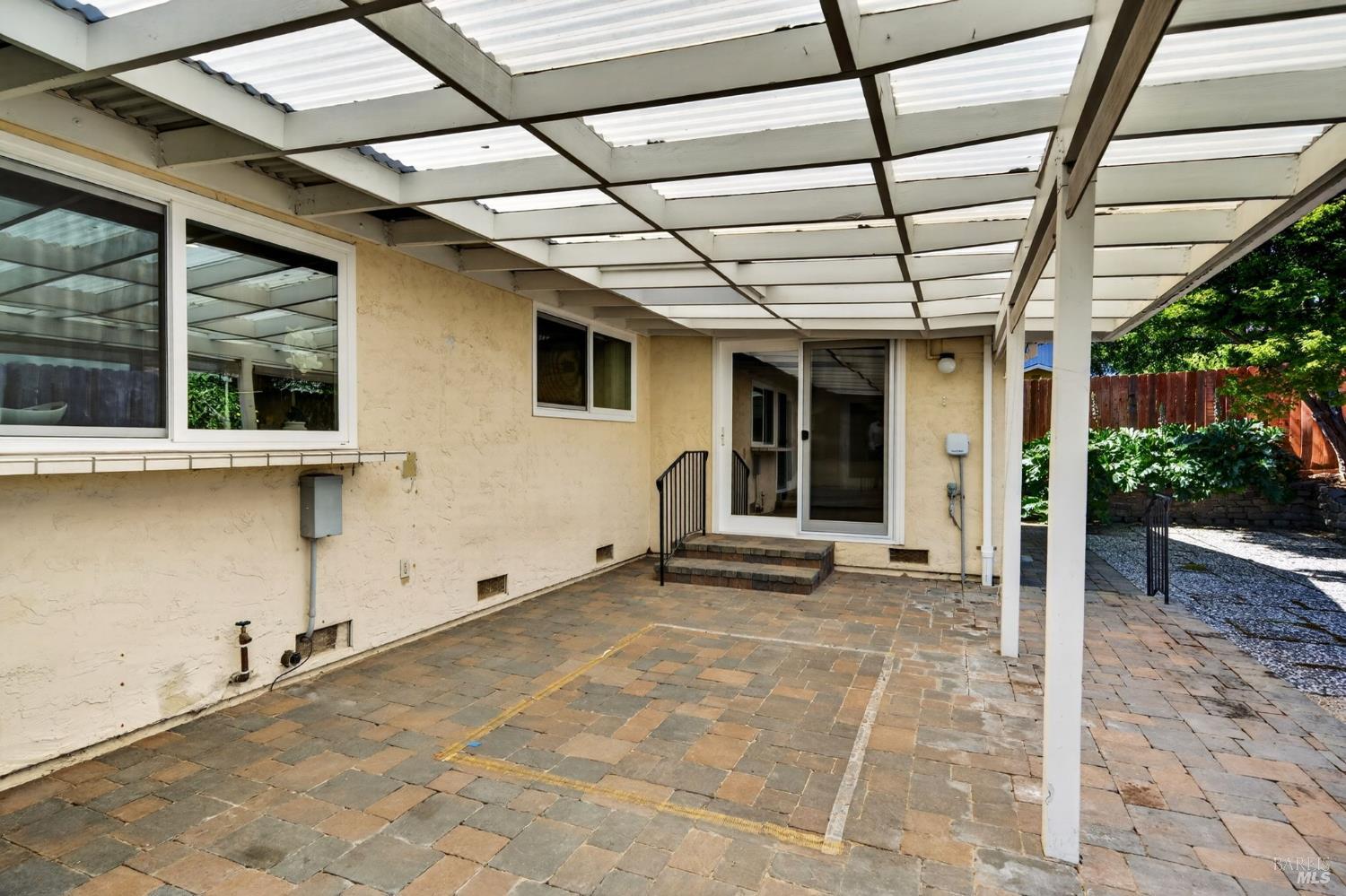 Property photo 35