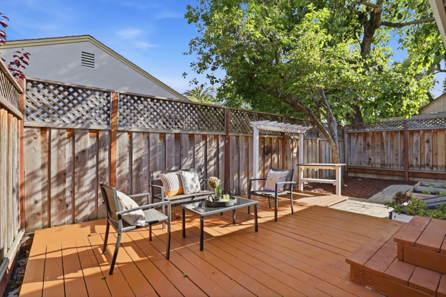 Property photo 44