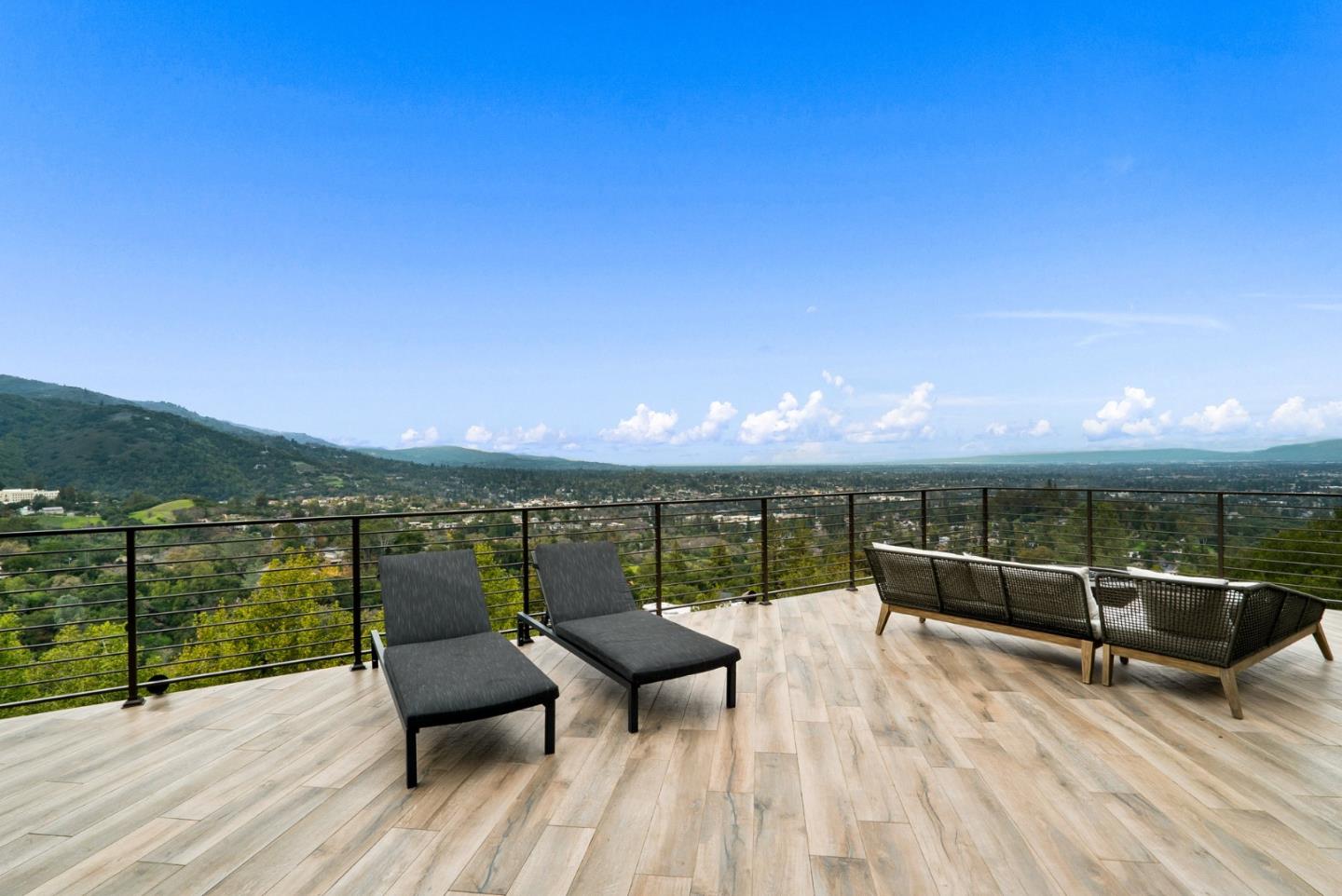 Property photo 44