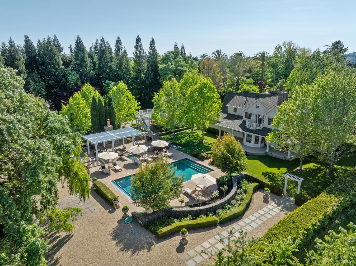 Property photo 31