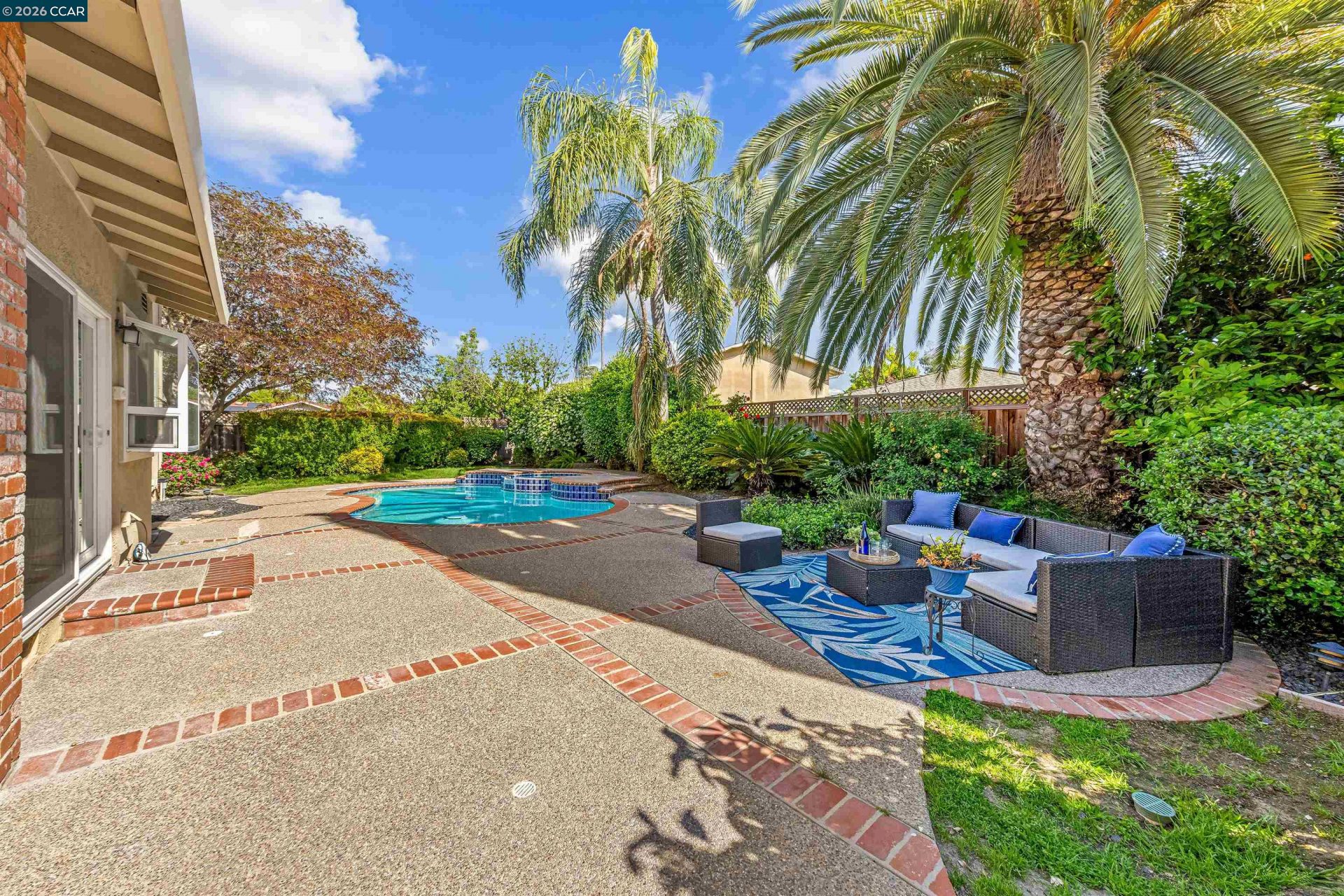 Property photo 32
