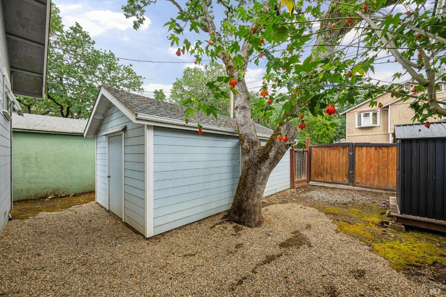 Property photo 35