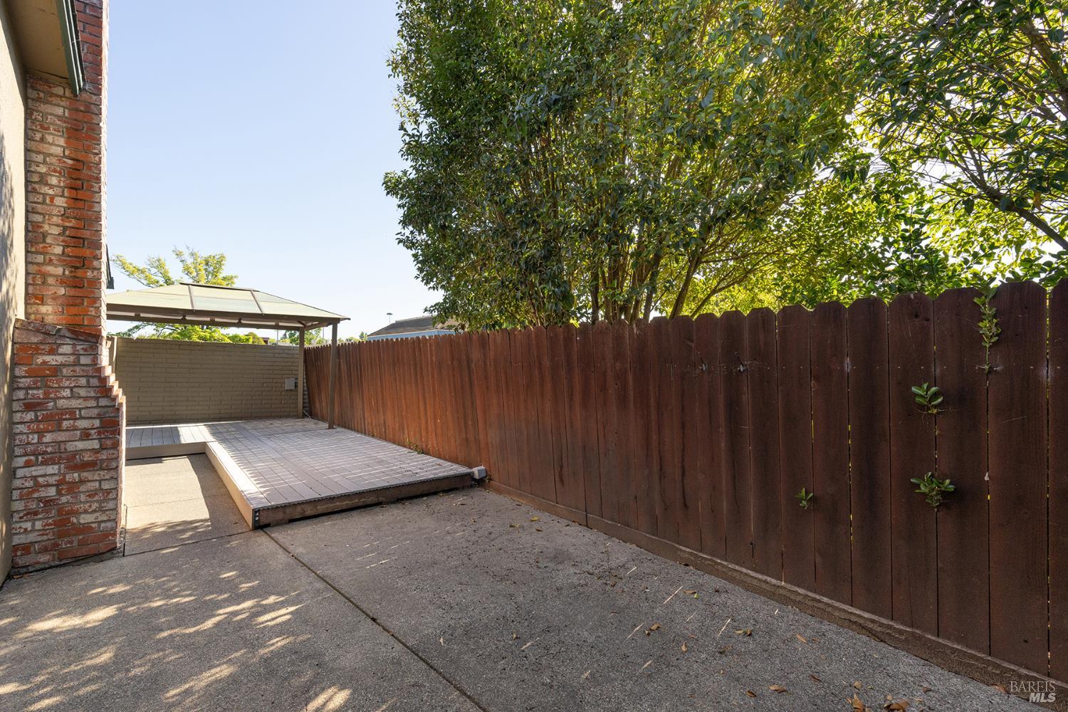 Property photo 44
