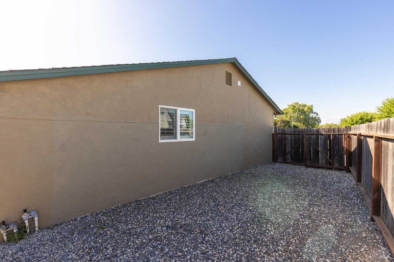 Property photo 48