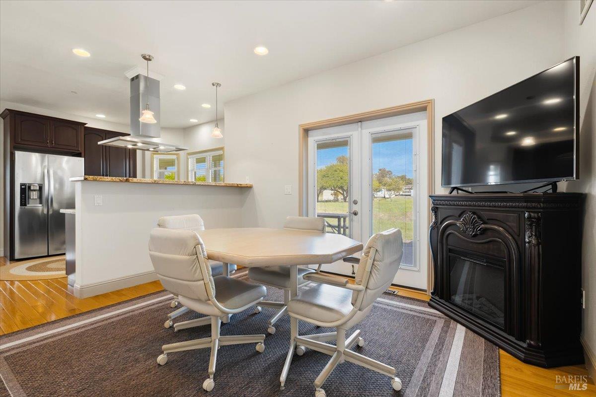 Property photo 30